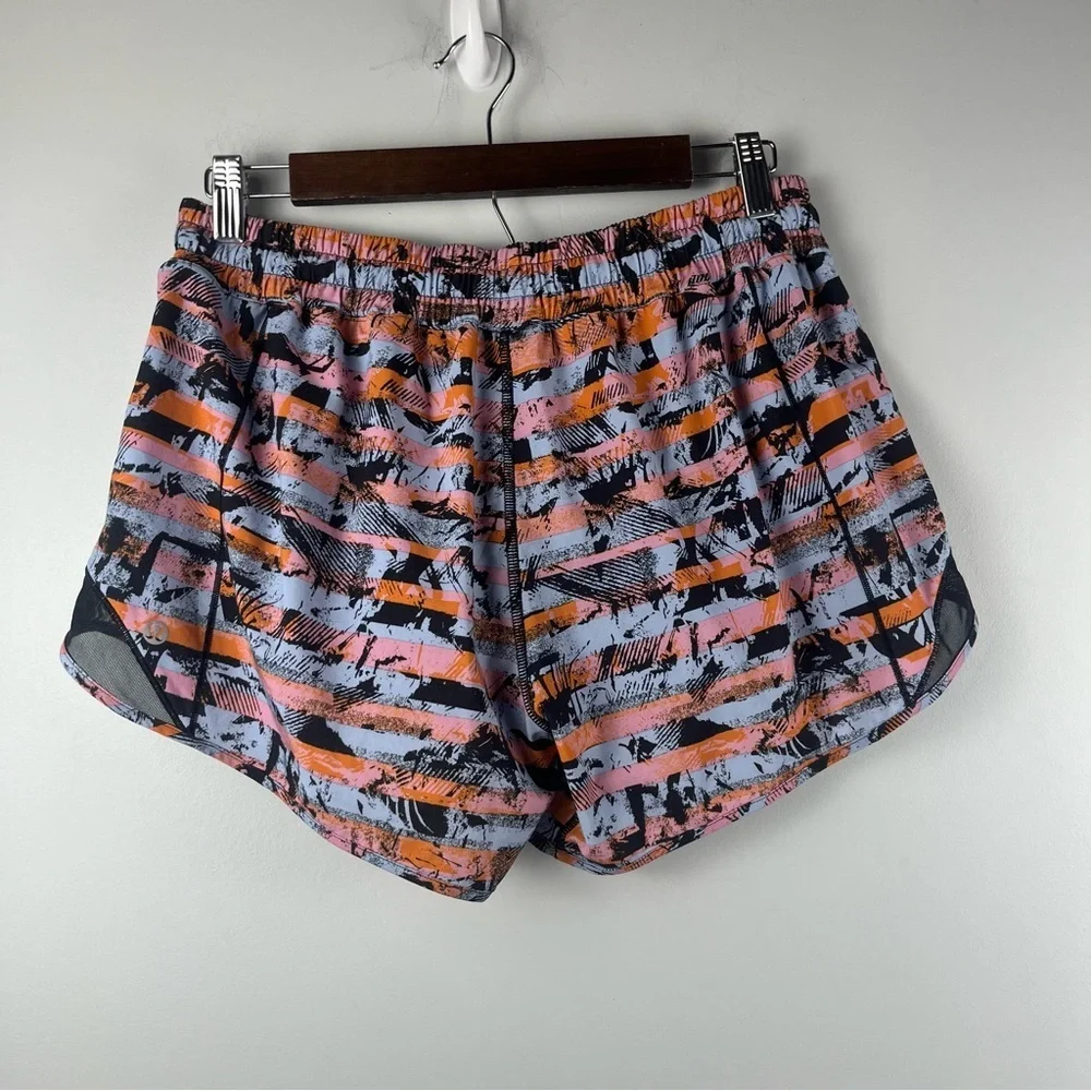 Lululemon Hotty Hot Multi Shorts size 10 tall Black Blue Orange print